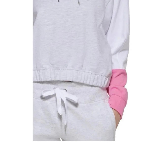 Calvin Klein Performance Women's Colorblocked Hoodie Optic Heather Candy NWT - Picture 3 of 3